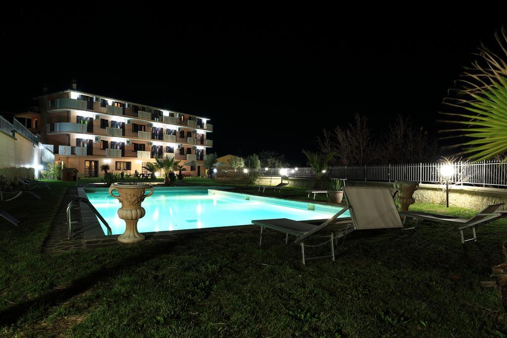Chimento Resort Corigliano Calabro Exteriör bild