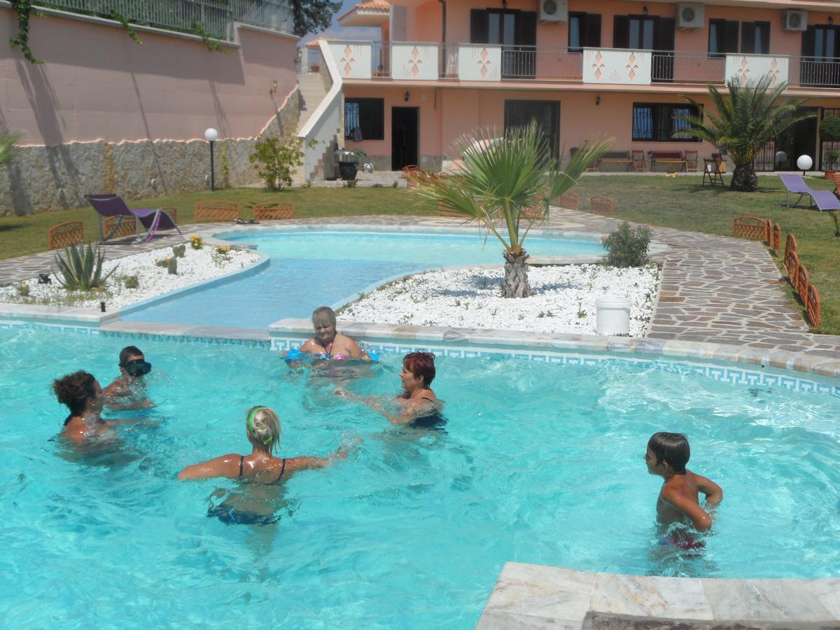 Chimento Resort Corigliano Calabro Exteriör bild